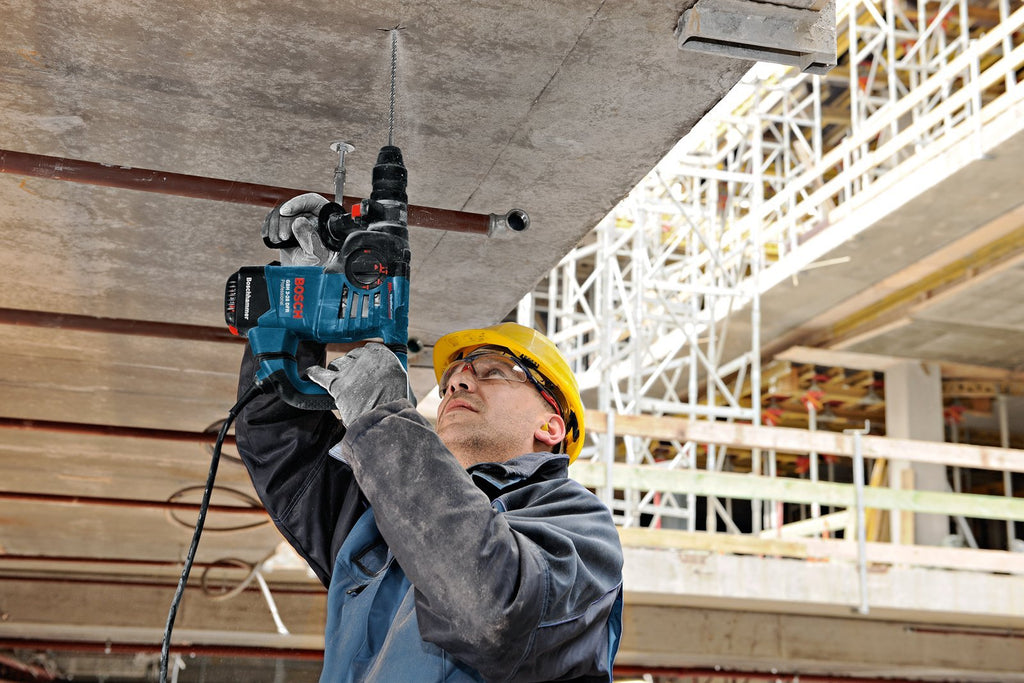 Bosch Professional Bohrhammer GBH 3-28 DFR mit SDS-plus, Schnellspannbohrfutter und Handwerkerkoffer – Produktansicht 6