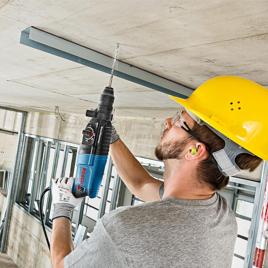 Bosch PRO Bohrhammer GBH 2-26 F (Leistung 830 Watt, Wechselfutter SDS-plus, inkl. Zusatzhandgriff, Tiefenanschlag, Maschinent