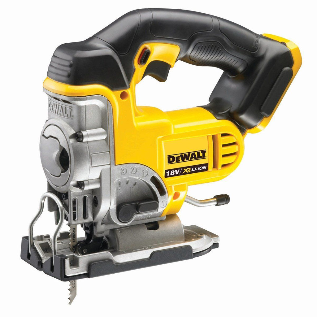 DeWalt DCK550M3T-GB 18 V XR 5 teilig Akku Tool Kit inkl. 3x 4,0 Ah Akkus – Produktansicht 4