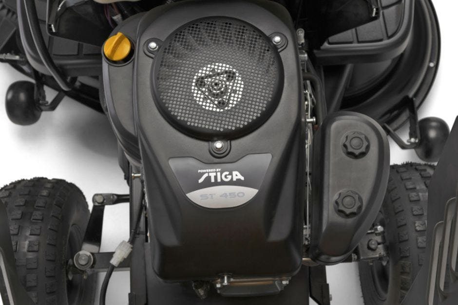 STIGA Tornado 398 Rasentraktor mit Seitenauswurf – Produktansicht 5