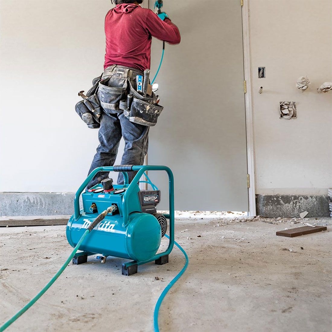 Makita AC001GZ 40 V Max XGT geräuscharme Serie bürstenlos 7.6L Luftkompressor ohne Akku und Ladegerät – Produktansicht 8