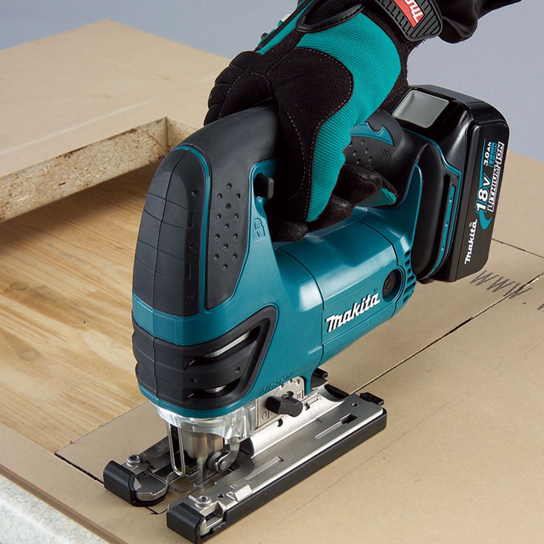 Makita DJV180ZJ 18 V LXT Akku Stichsäge ohne Akku und Ladegerät im Makpac Transportkoffer – Produktansicht 5