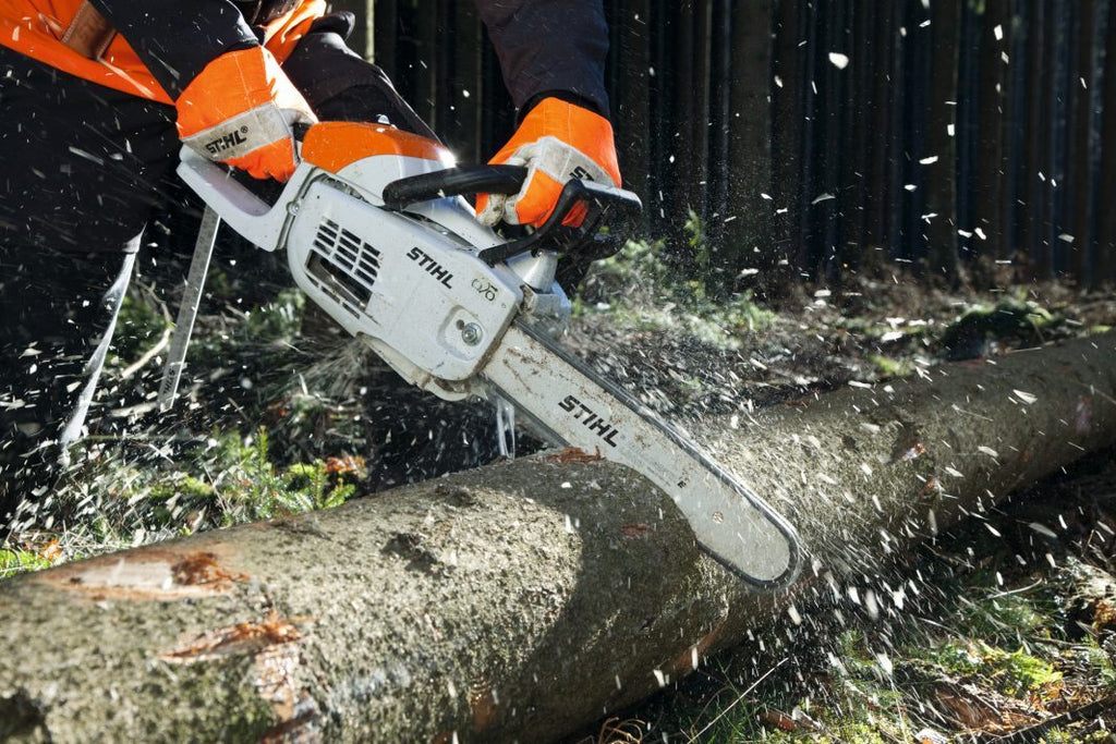 STIHL MS 201 C-M Benzin-Motorsäge | 3/8″ PS Schneidgarnitur 30 cm – Produktansicht 4