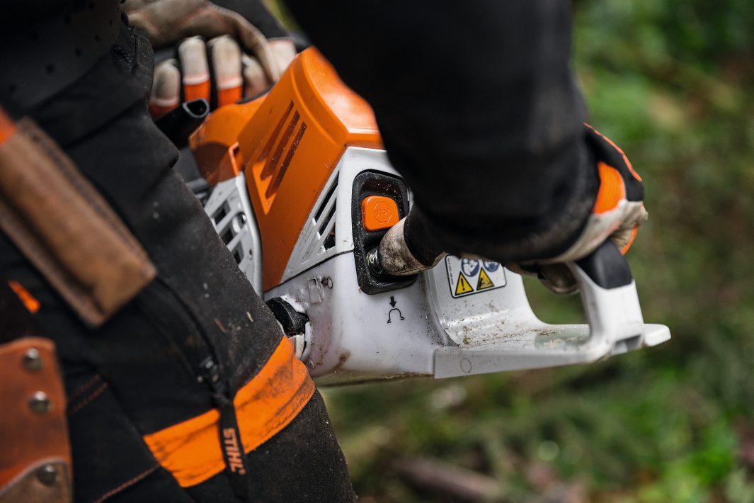 STIHL MS 500i W Benzin-Motorsäge | 3/8″ RS Schneidgarnitur 63 cm – Produktansicht 4