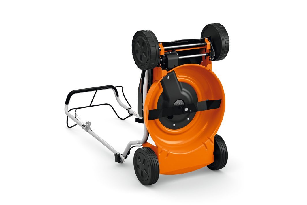 STIHL RM 2 RT Benzin-Rasenmäher – Produktansicht 6
