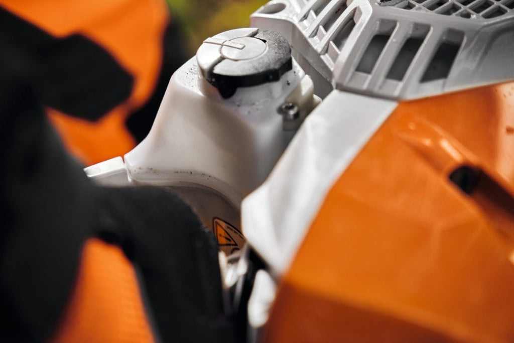 STIHL MS 400 C-M VW Benzin-Motorsäge | 3/8″ RS Schneidgarnitur 45 cm – Produktansicht 9